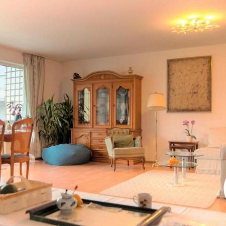 Grosse Wohnung Fuer Gruppe Nuremberga Exterior foto