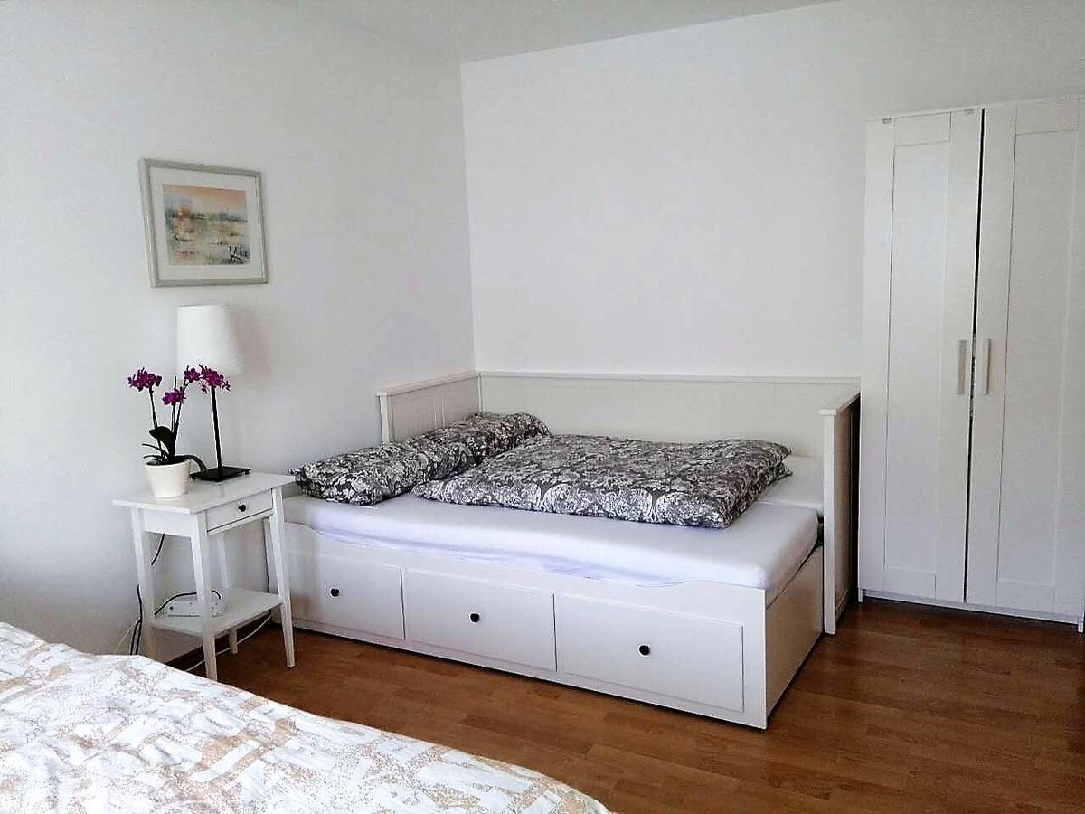 Grosse Wohnung Fuer Gruppe Nuremberga Exterior foto